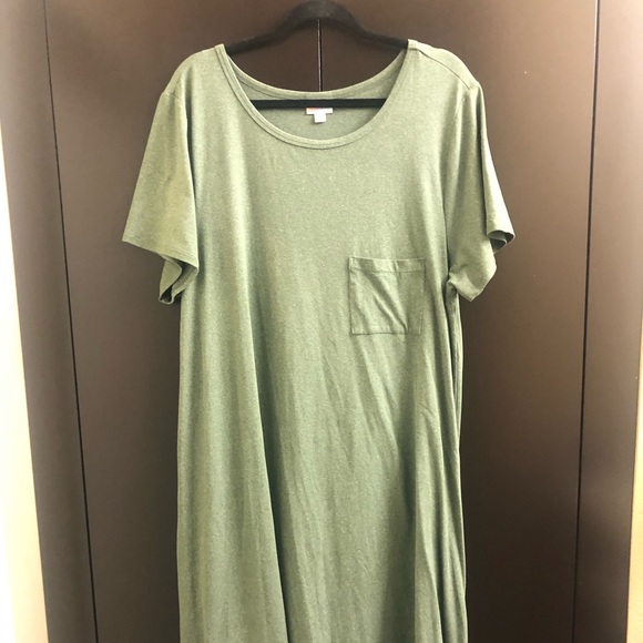 LuLaRoe Carly 3X - Picture 1 of 2